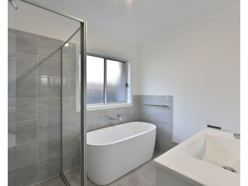 4B Bowerbird Avenue, Cooranbong NSW 2265