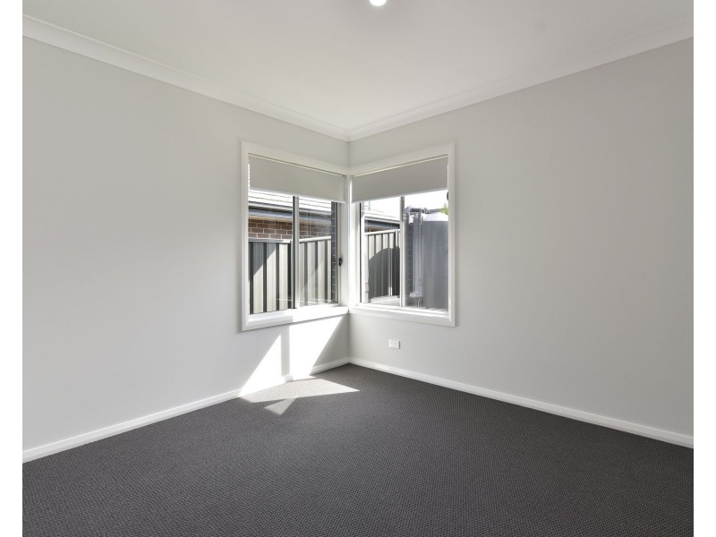 4B Bowerbird Avenue, Cooranbong NSW 2265