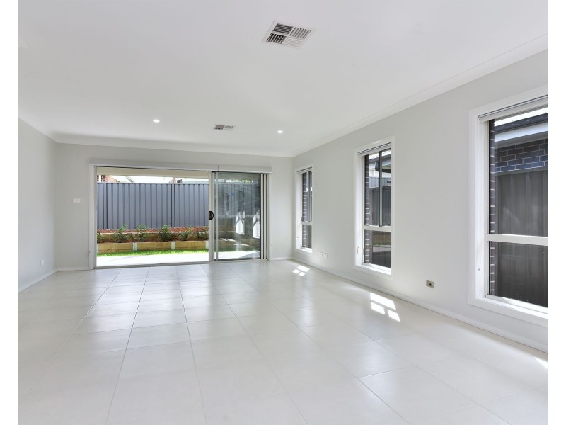 4B Bowerbird Avenue, Cooranbong NSW 2265