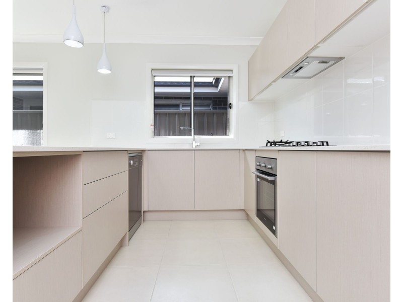 4B Bowerbird Avenue, Cooranbong NSW 2265