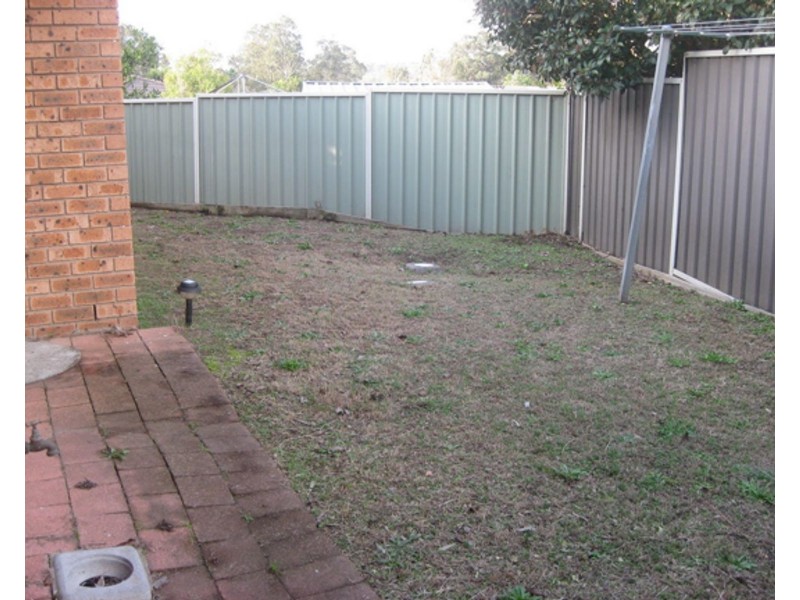 1/8 Cummins Place, Metford NSW 2323