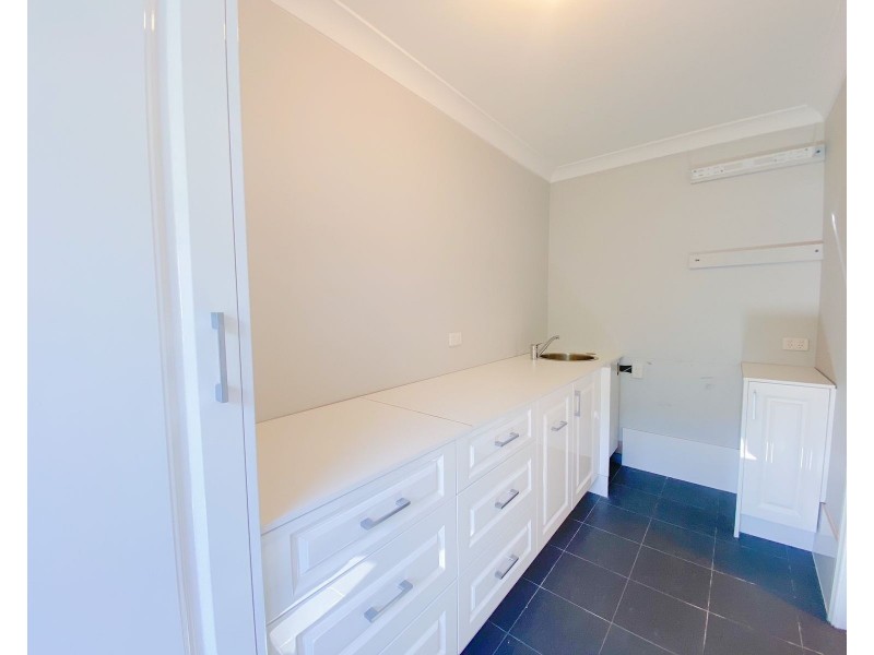 52 April Circuit, Bolwarra Heights NSW 2320
