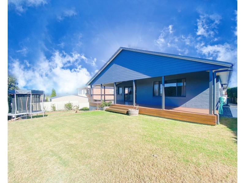 52 April Circuit, Bolwarra Heights NSW 2320