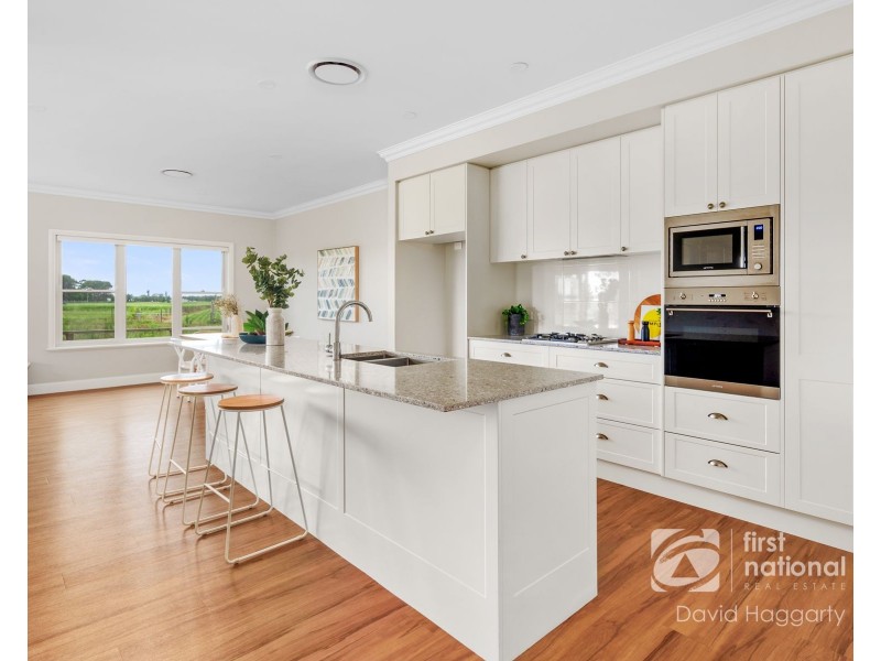 12 Sharkeys Lane, Lorn NSW 2320