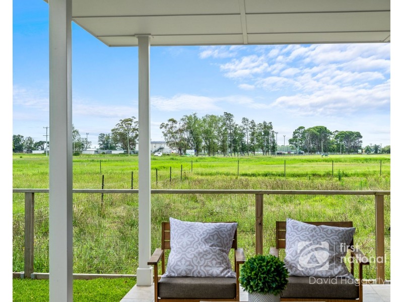 12 Sharkeys Lane, Lorn NSW 2320
