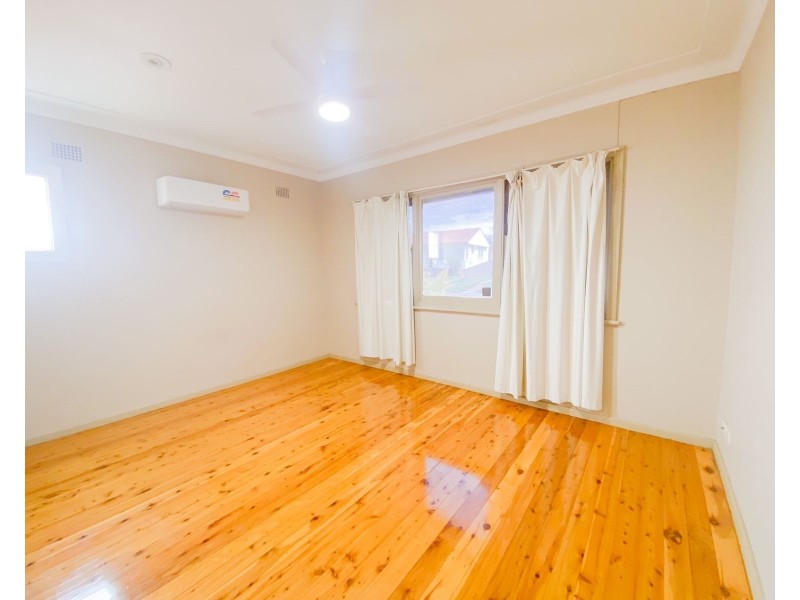 15 Crisp Avenue, Rutherford NSW 2320