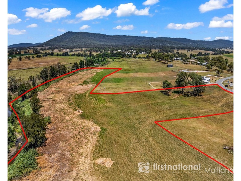 36 Clarkes Crossing Close, Vacy NSW 2421