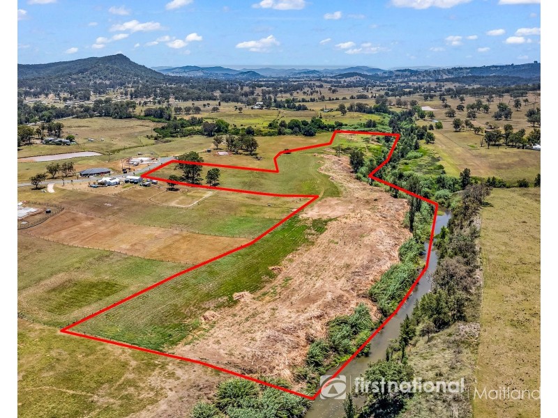 36 Clarkes Crossing Close, Vacy NSW 2421
