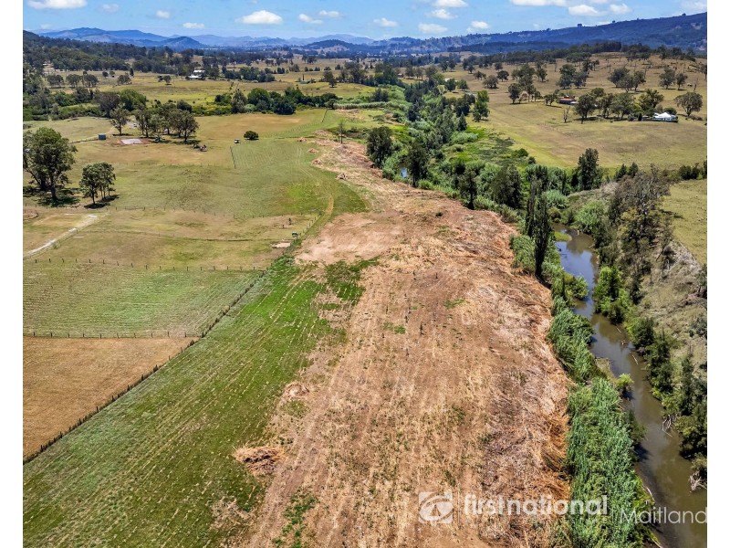 36 Clarkes Crossing Close, Vacy NSW 2421