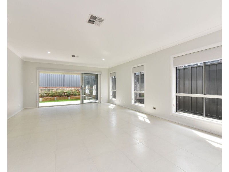 4A Bowerbird Avenue, Cooranbong NSW 2265