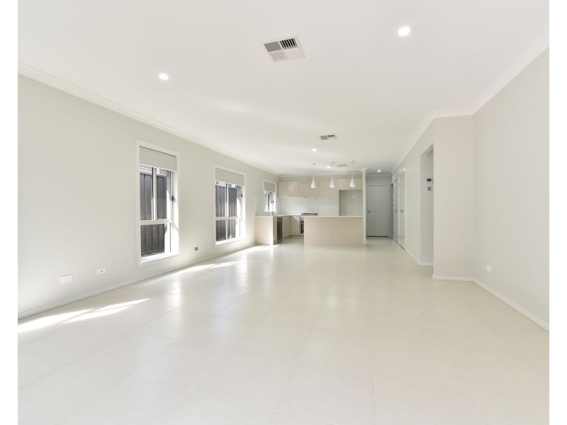 4A Bowerbird Avenue, Cooranbong NSW 2265