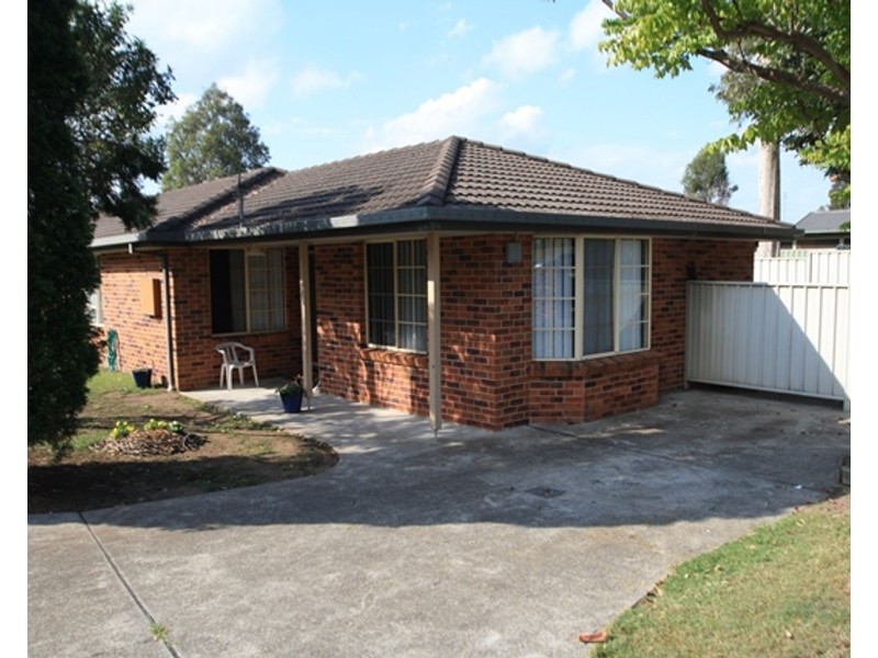 1/80 Chelmsford Drive, Metford NSW 2323