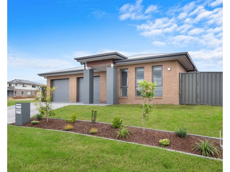 2/27 Tangerine Street, Gillieston Heights NSW 2321