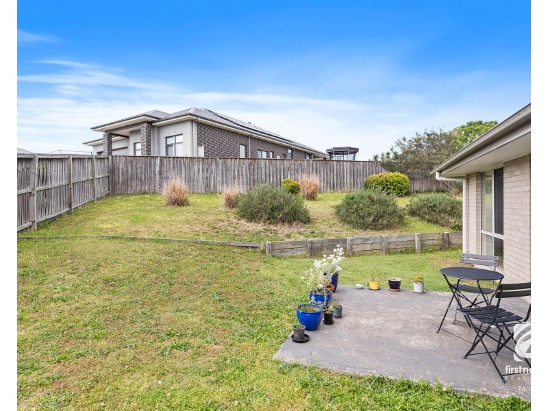 6 & 6A Orchard Close, Gillieston Heights NSW 2321
