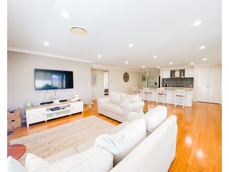 11 Durban Crescent, East Maitland NSW 2323