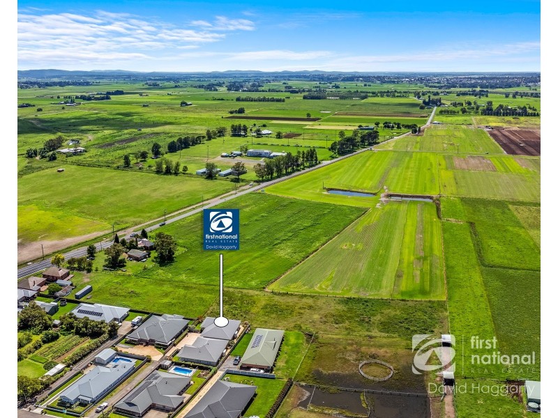 12 Sharkeys Lane, Lorn NSW 2320
