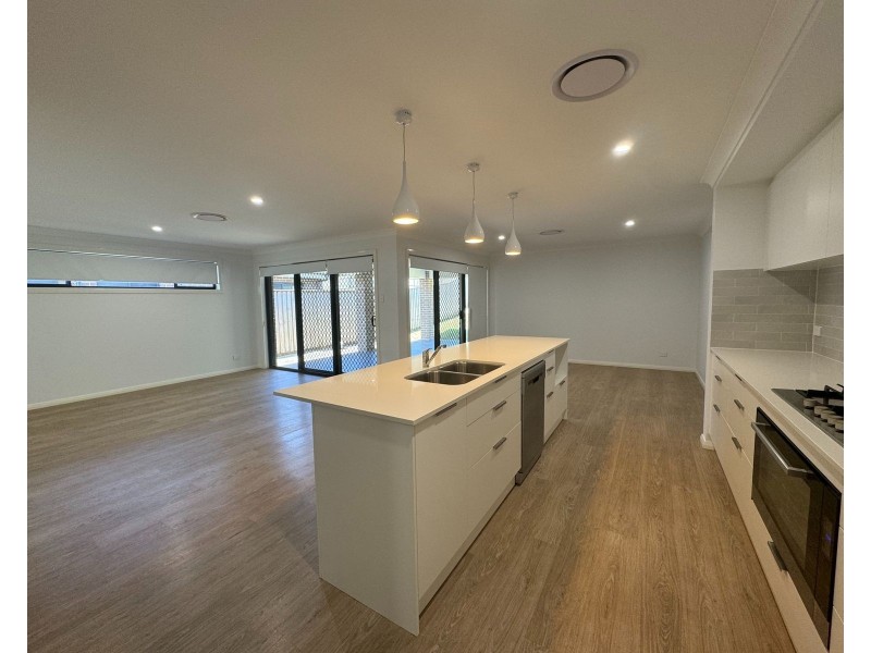 36 Red Baron Road, Chisholm NSW 2322