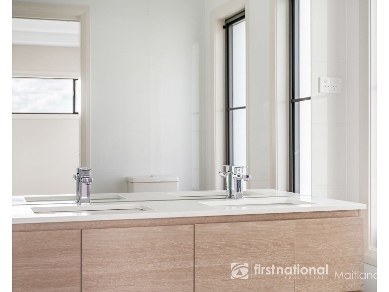 54A Radiant Avenue, Bolwarra Heights NSW 2320