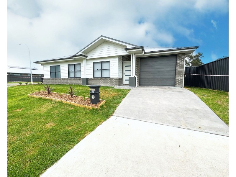 24 Pikewood Road, Heddon Greta NSW 2321