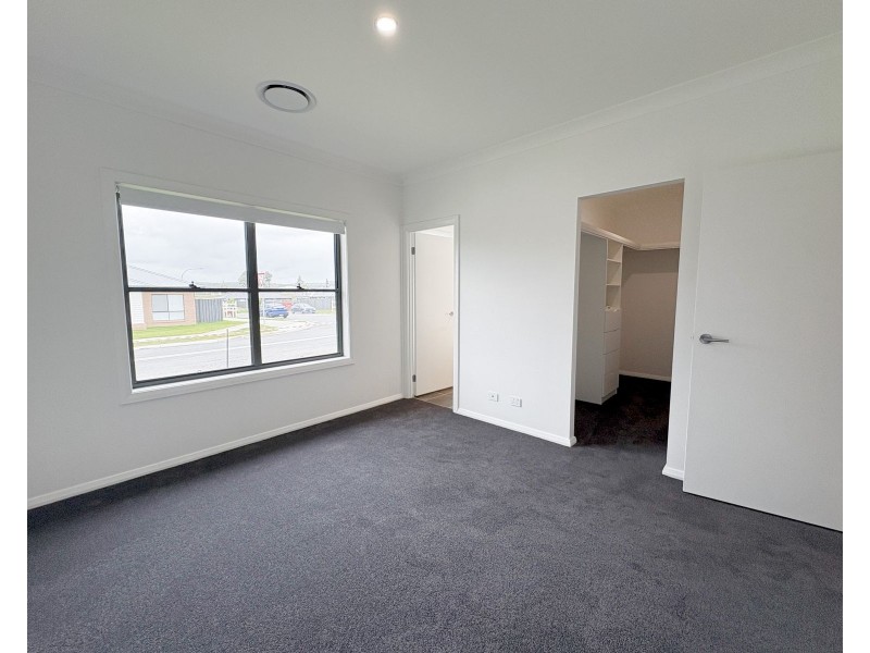 24 Pikewood Road, Heddon Greta NSW 2321