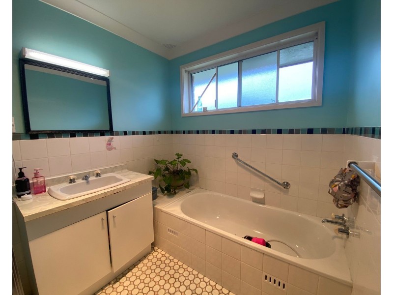 249 Paterson Road, Bolwarra Heights NSW 2320