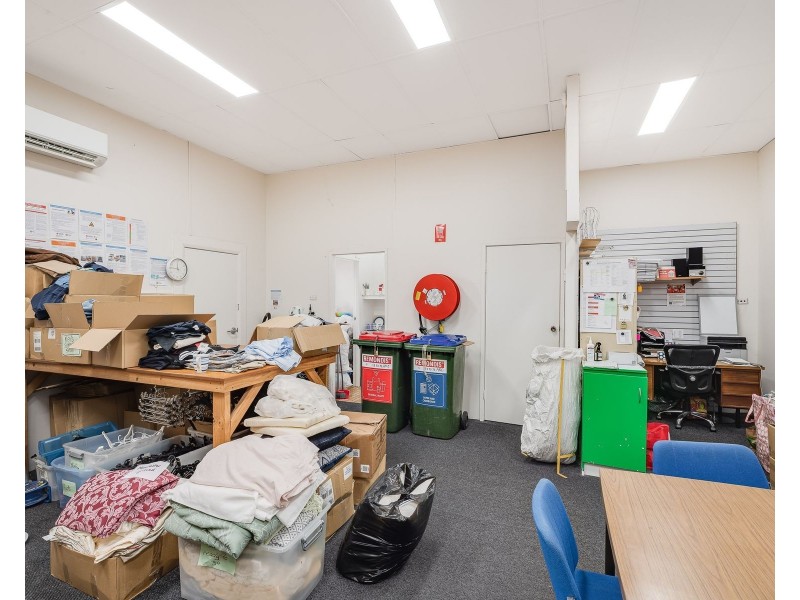 386 – 388 High Street, Maitland NSW 2320