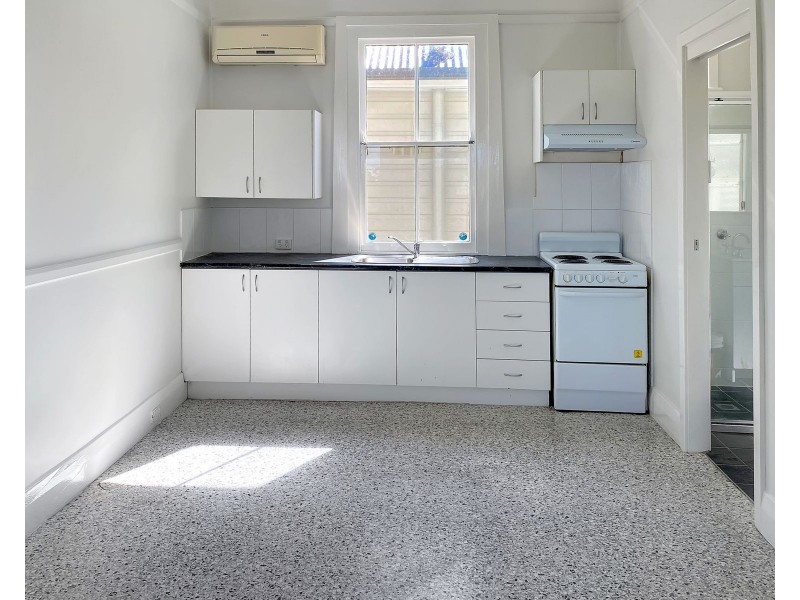 2/71 Elizabeth Street, Tighes Hill NSW 2297