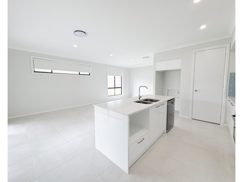 76 Wicklow Road, Chisholm NSW 2322