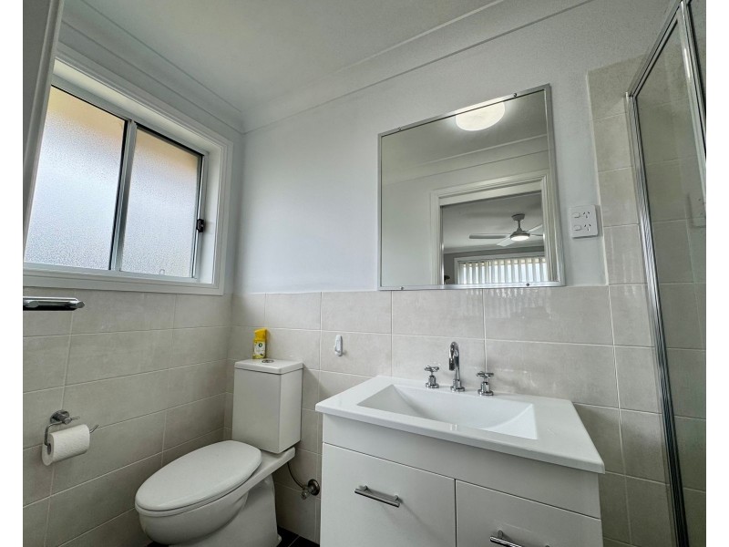 2 Aileen Close, Raworth NSW 2321