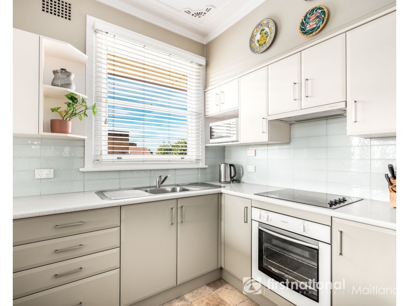 22 Thompson Street, Rutherford NSW 2320
