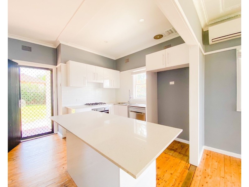 7 Kenneth Street, East Maitland NSW 2323