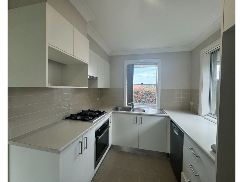 1/13 Fourth Avenue, Rutherford NSW 2320