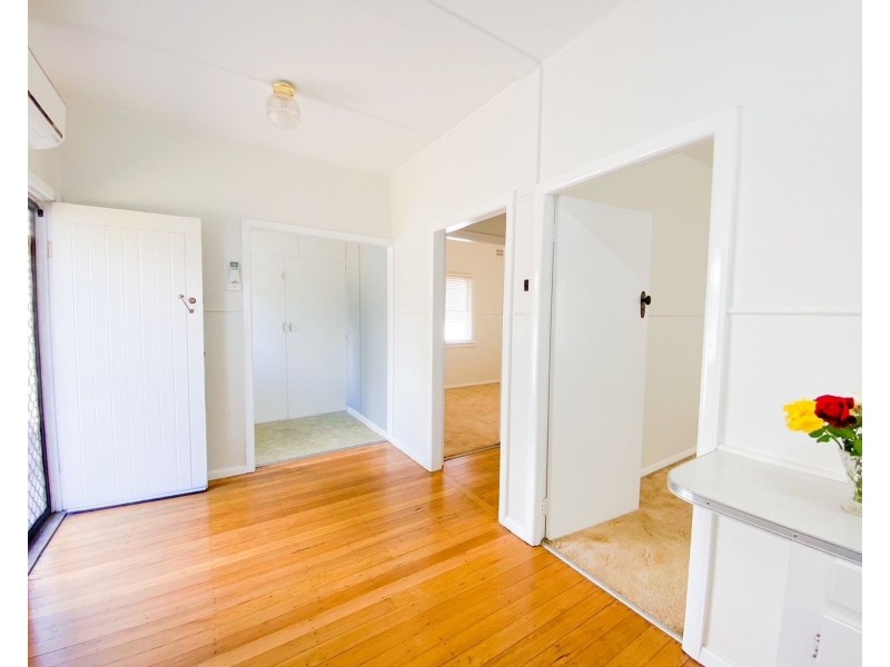 8 Queen Street, Rutherford NSW 2320