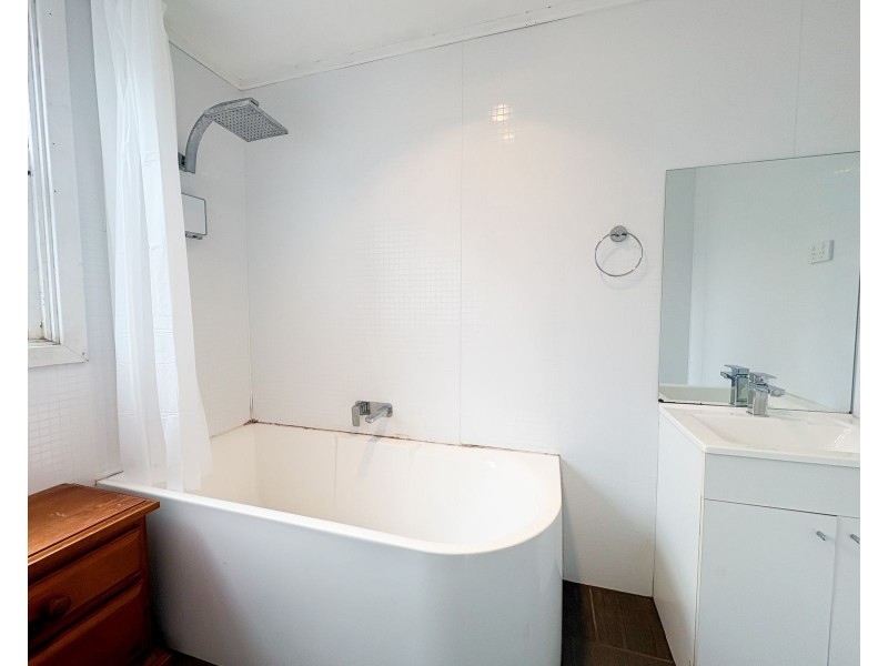 3 Russell Street, Telarah NSW 2320