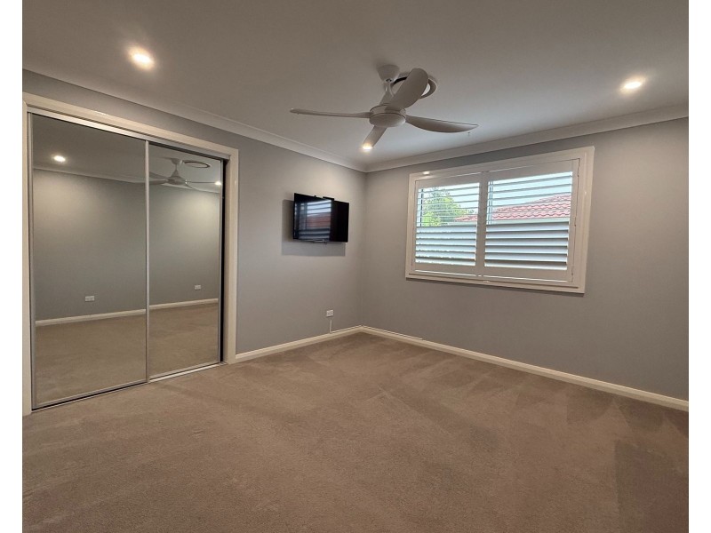 37 Budgeree Drive, Aberglasslyn NSW 2320