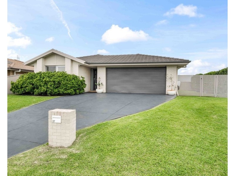 27 Woodhurst Street, Largs NSW 2320