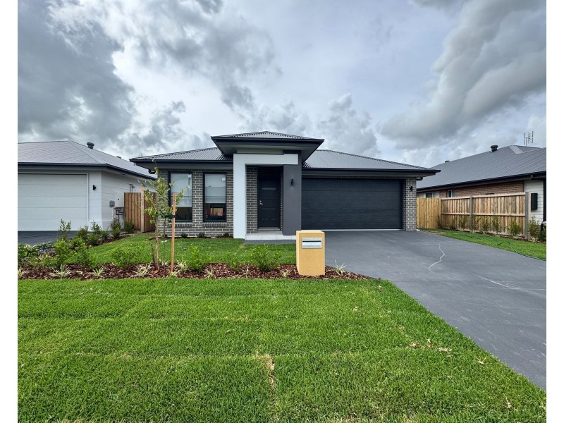 8 Cullami Street, Anambah NSW 2320