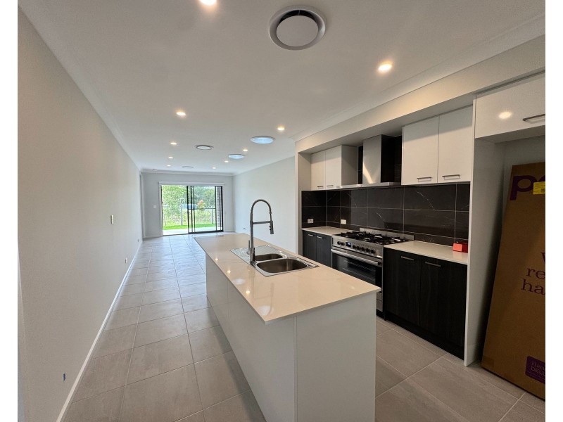 8 Cullami Street, Anambah NSW 2320