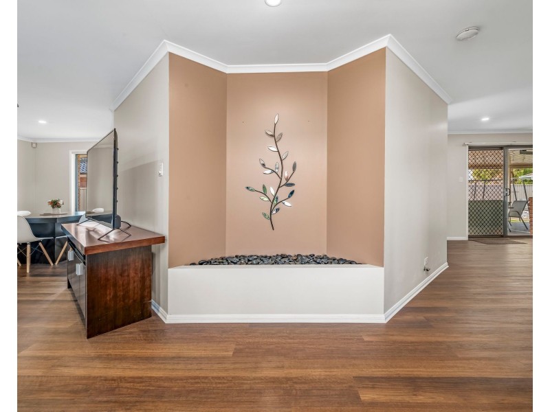 91 Ferraby Drive, Metford NSW 2323