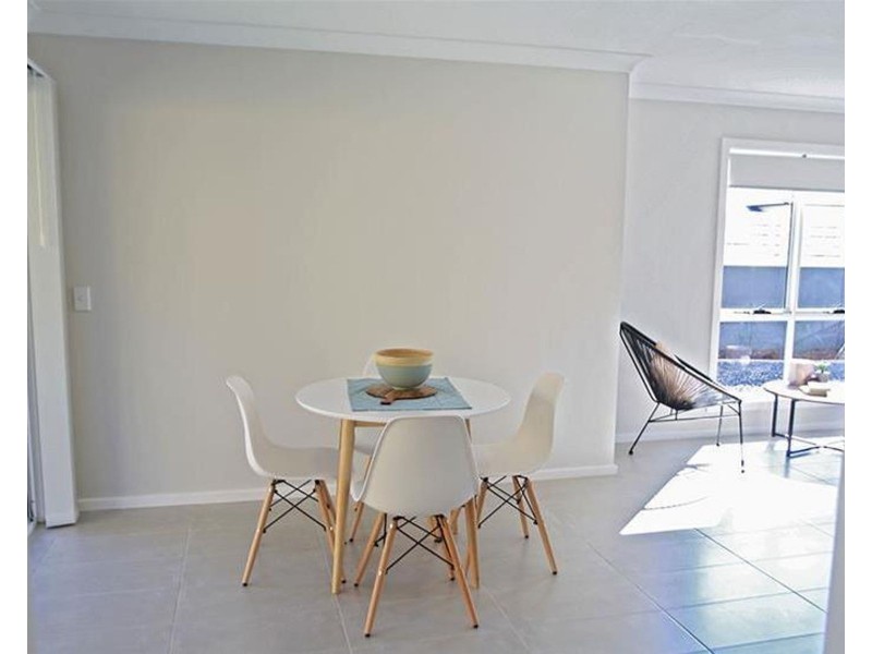 1/49 Finch Crescent, Aberglasslyn NSW 2320
