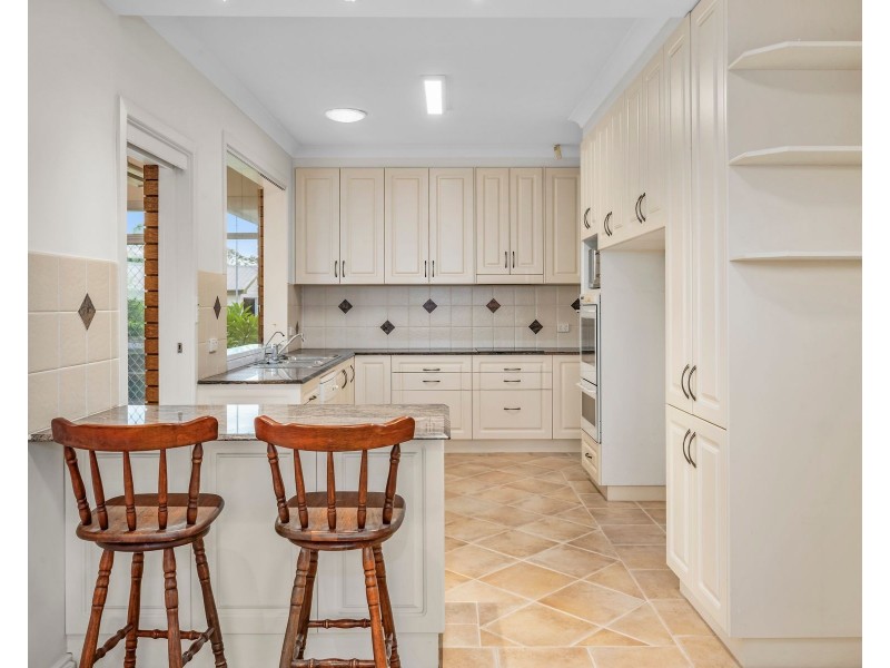 16 Compton Street, Rutherford NSW 2320
