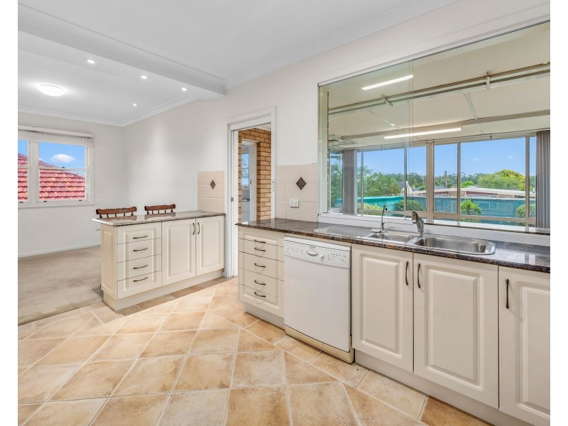 16 Compton Street, Rutherford NSW 2320