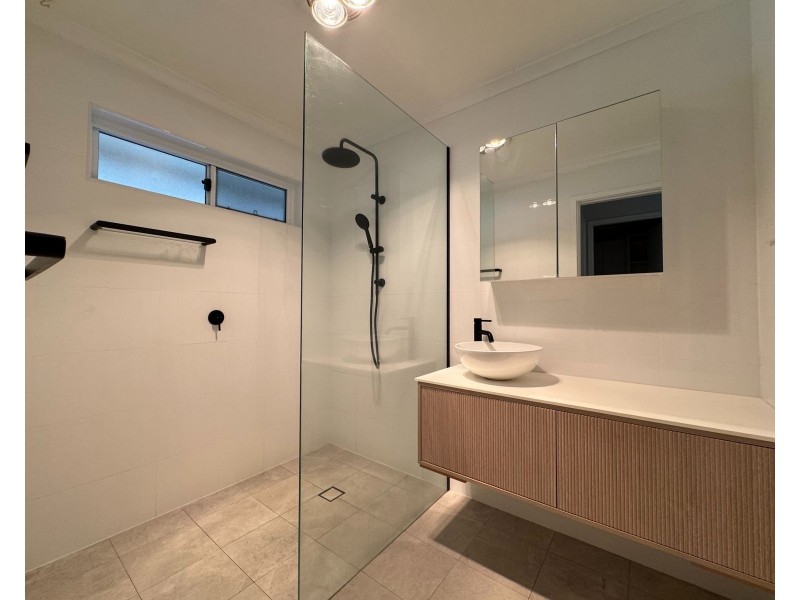 1 Stonehaven Drive, Metford NSW 2323