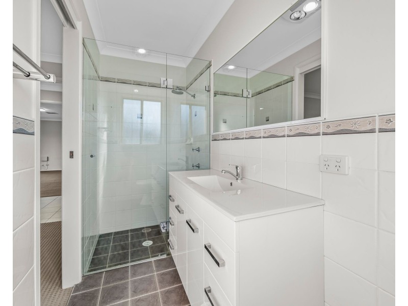 64 Richard Road, Rutherford NSW 2320