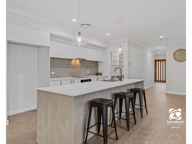 16 Beryl Drive, Rutherford NSW 2320