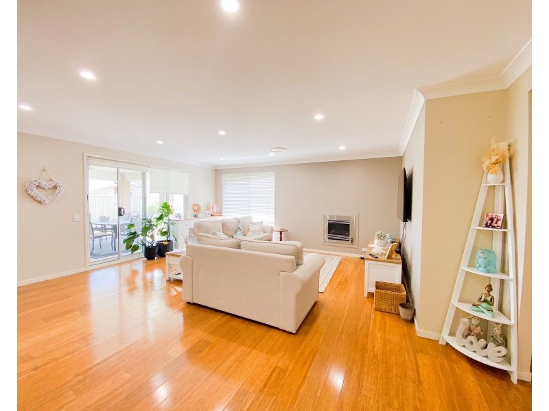 11 Durban Crescent, East Maitland NSW 2323