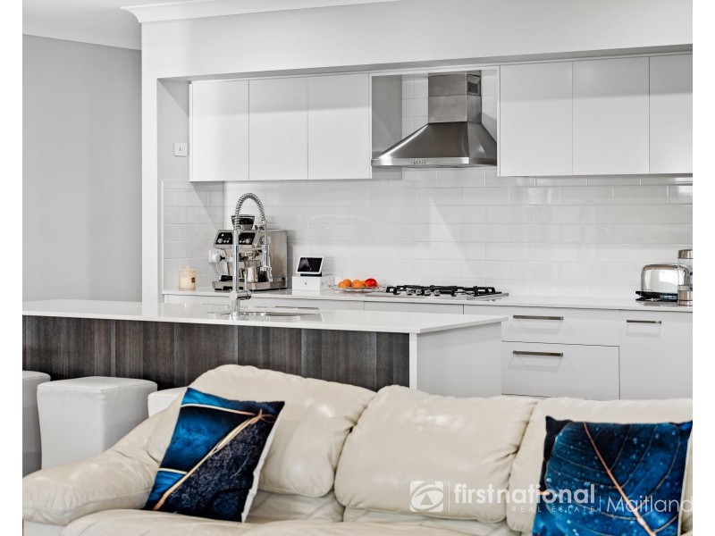 19 Riverside Street, Bolwarra NSW 2320