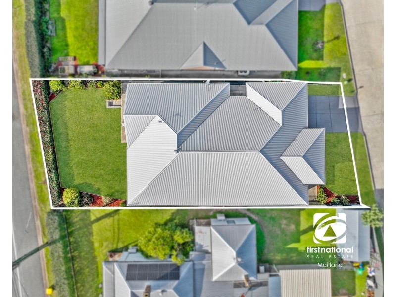 1 Lambert Close, Bolwarra NSW 2320