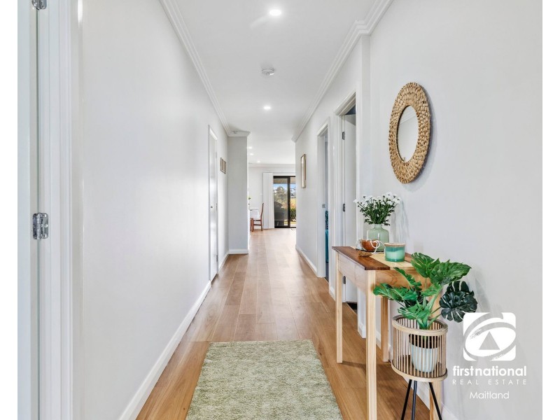 1 Lambert Close, Bolwarra NSW 2320