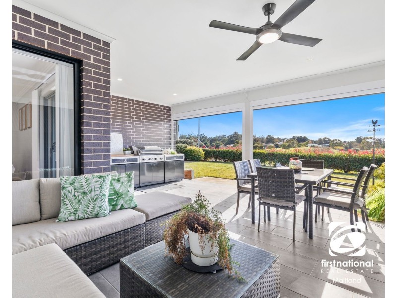 1 Lambert Close, Bolwarra NSW 2320